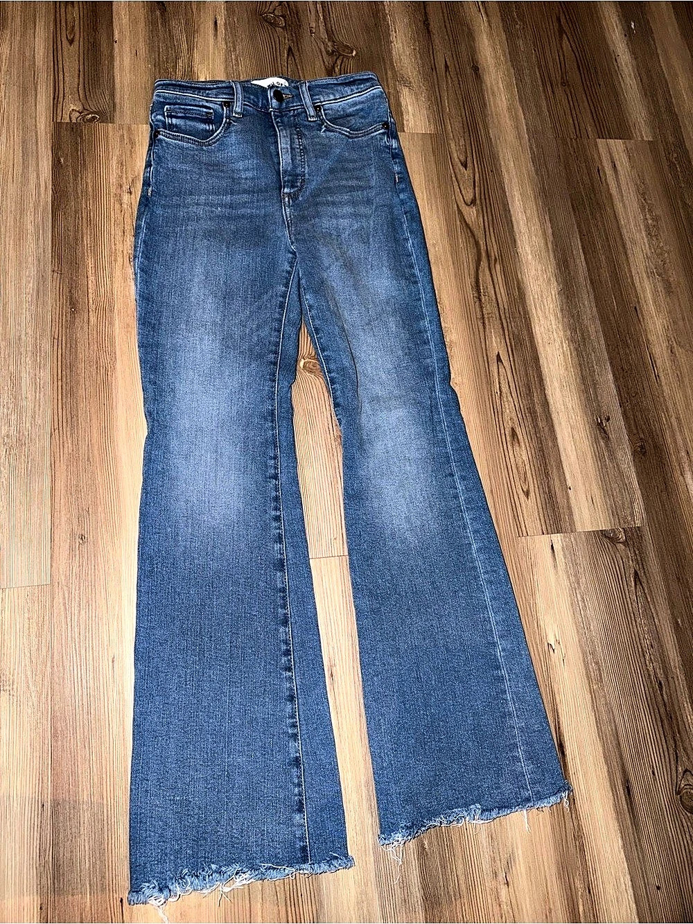 LOFT Flare Leg Jeans in Blue Waist 26